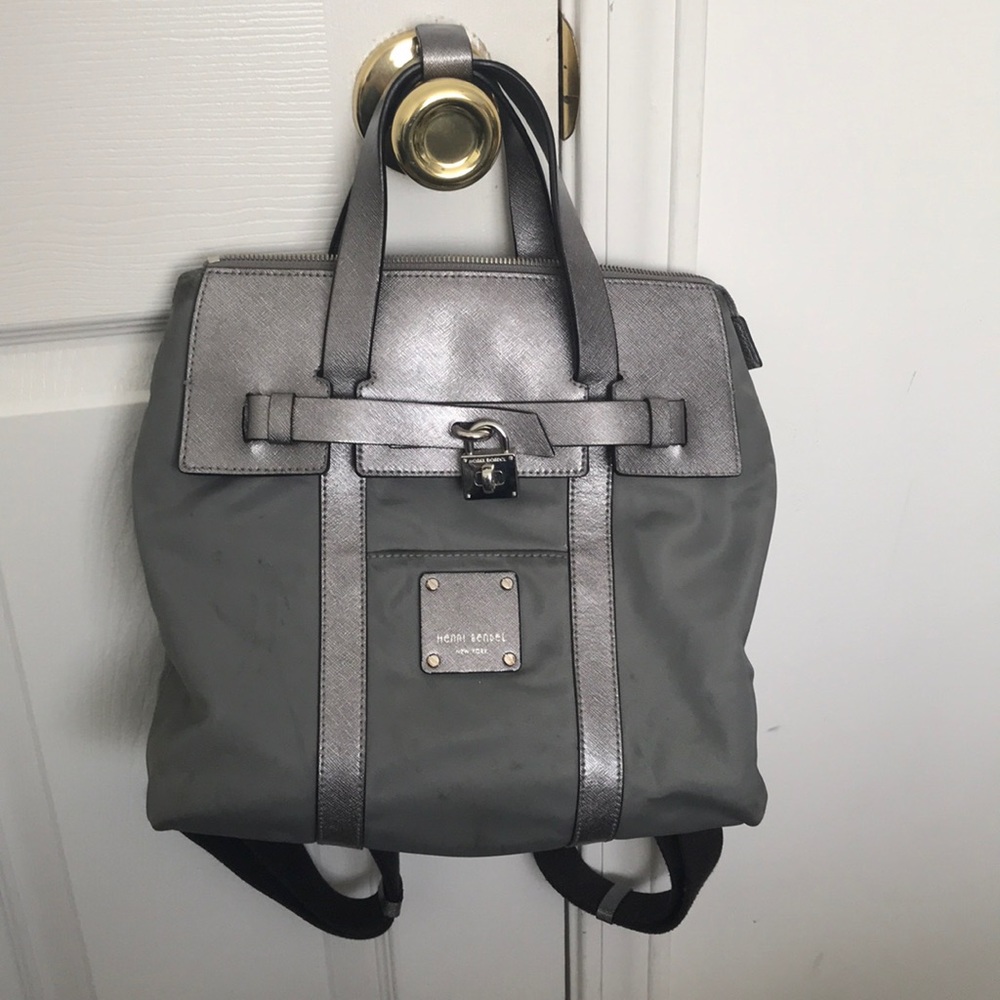 Pre-Loved Henri Bendel Jetsetter